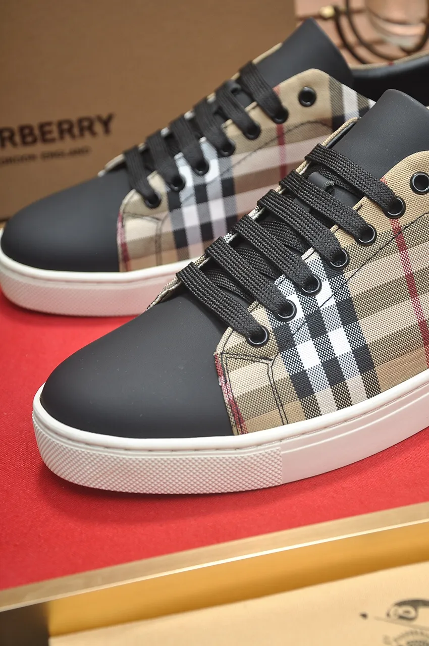Men's shoes💰480💶[Burberry] (cowhide lining) classic low-top sneakers｜Imported cowhide with classic plaid fabric｜Cow leather lining｜Original outsole｜Fine workmanship and comfortable to wear Size: 38-44 (customized at 45)